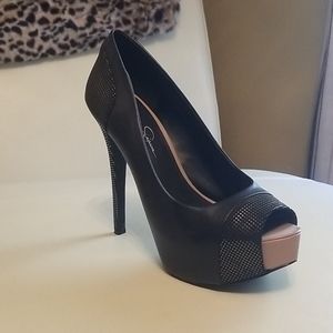 Brand new Jessica Simpson stilettos